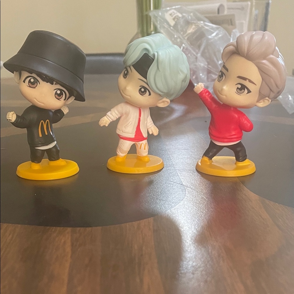 K-Pop Inspired Collectible Mini Figures - Set of 3